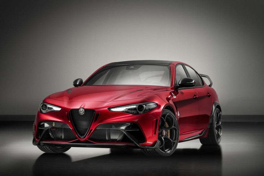Alfa Romeo Giulia (2020-2021) - Belegung Sicherungskasten und Relais