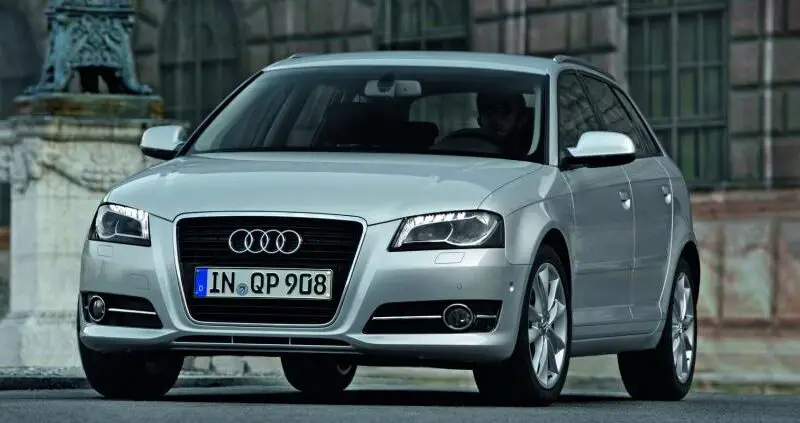 Audi A3 (8P) (2003-2013) - Belegung Sicherungskasten und Relais