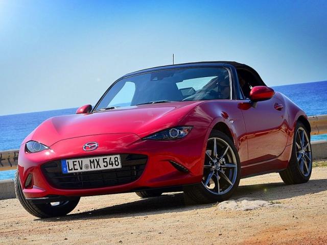 Mazda MX-5 (2016) - Belegung Sicherungskasten und Relais