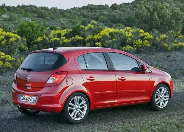 Opel Corsa D (2006-2014) - Belegung Sicherungskasten und Relais